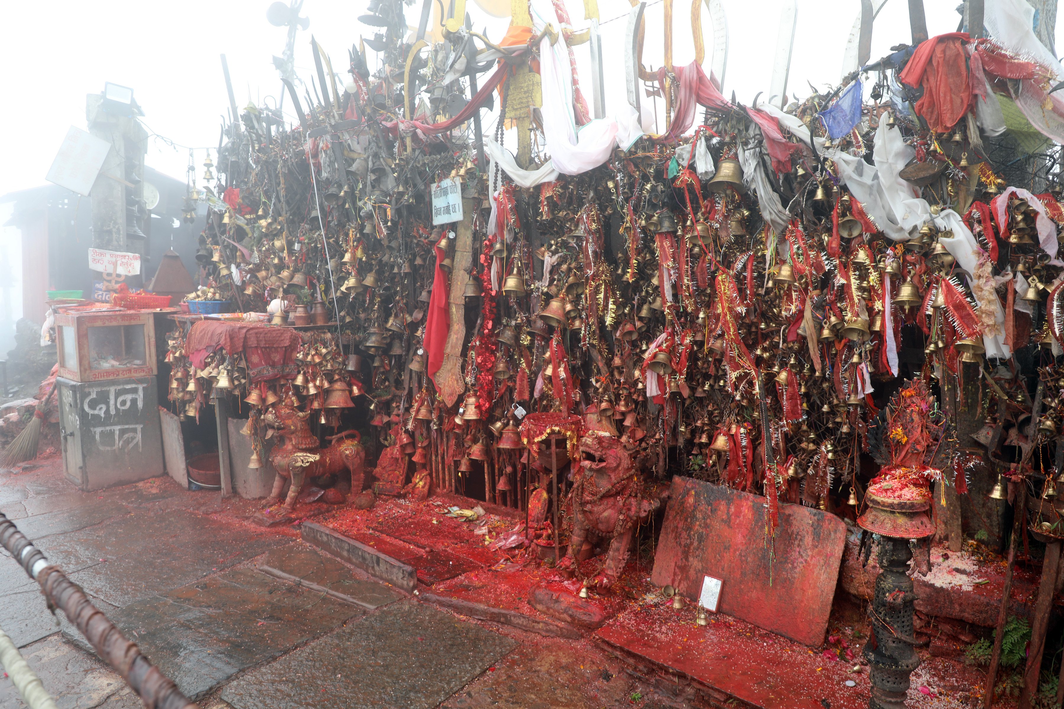 कालिञ्चोक भगवती मन्दिर