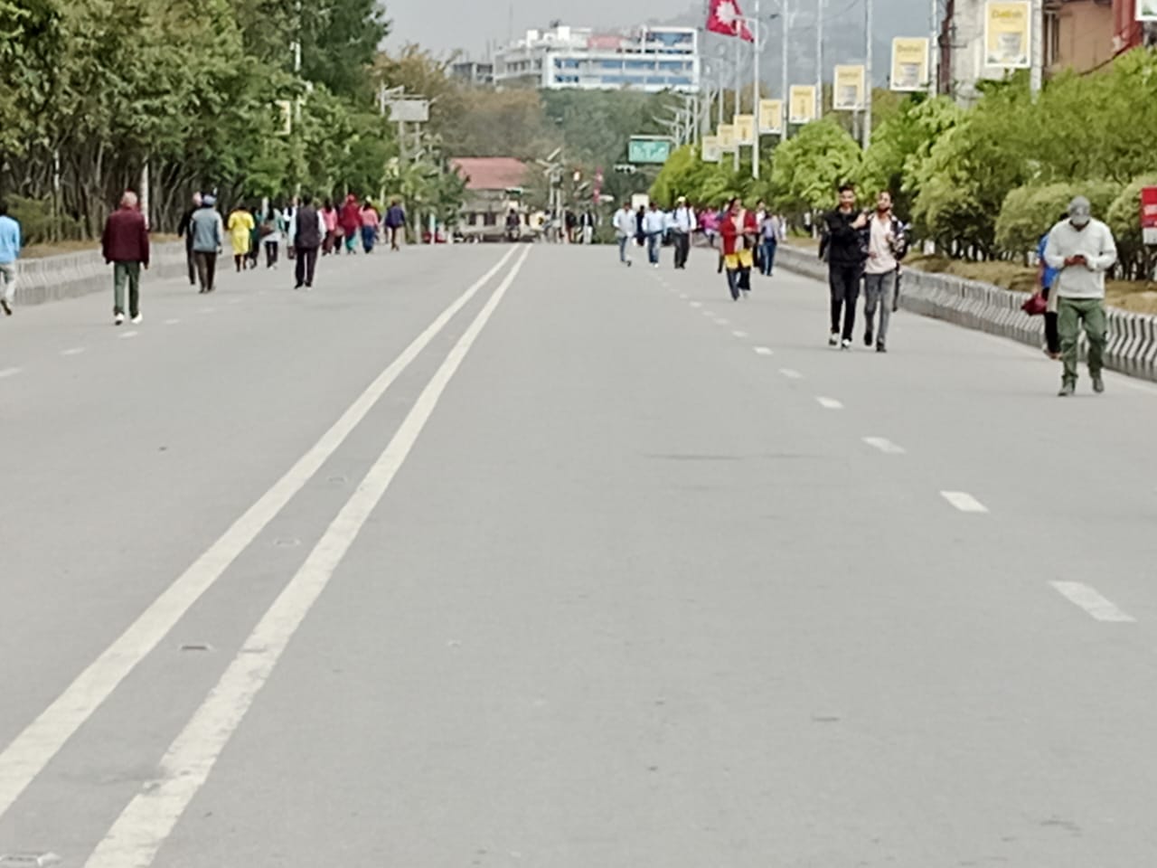 शिक्षक आन्दोलनको प्रभाव : माइतीघरदेखि बानेश्वरसम्मको सडक खाली (तस्विरसहित)