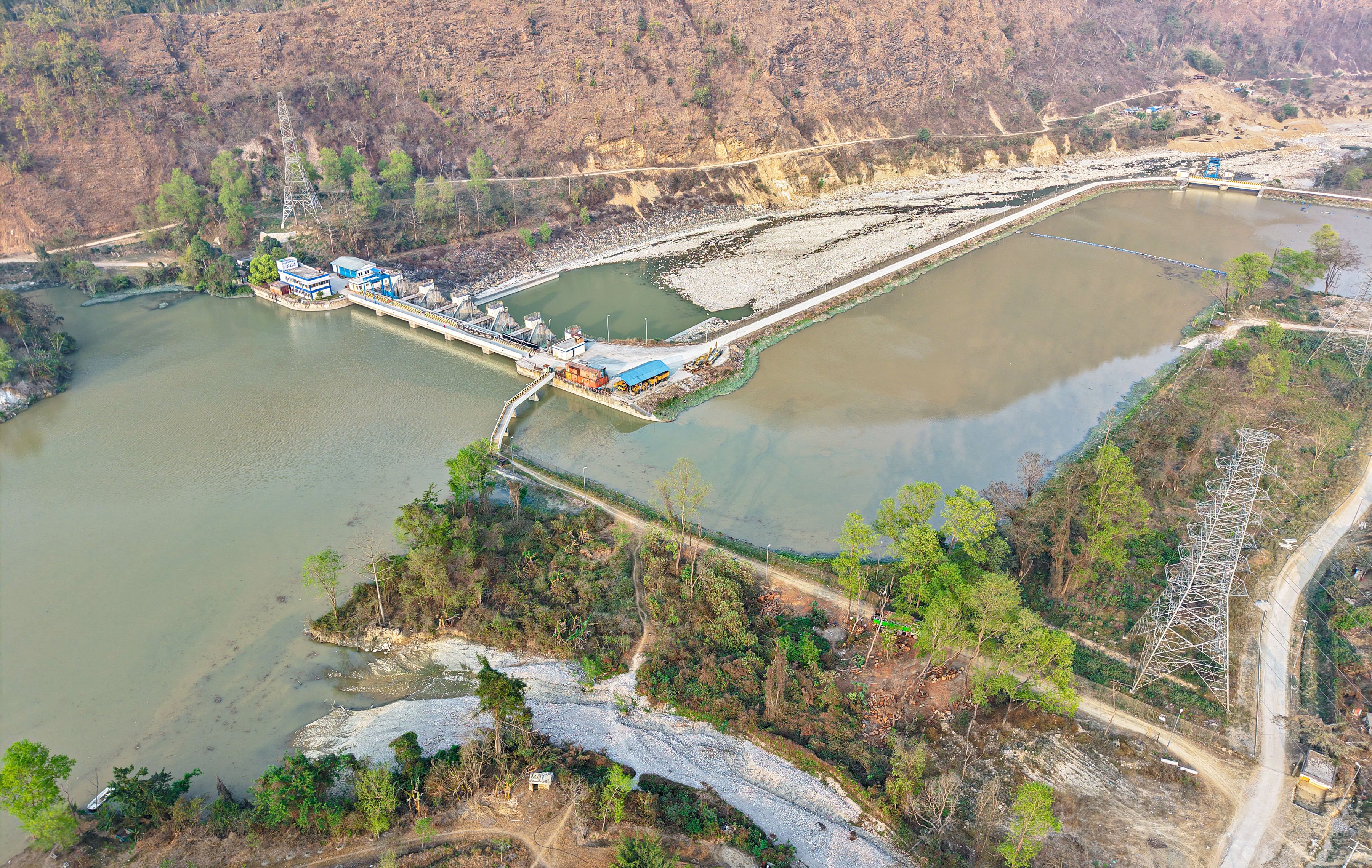 मर्स्याङ्दी जलविद्युत् केन्द्रको जलाशय (तस्बिर)