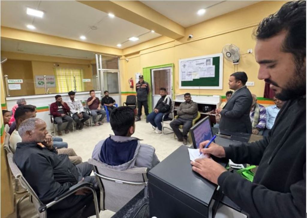 समृद्धि फाइनान्स मधुबन शाखाद्वारा व्यवसायीहरूसँग अन्तरक्रिया कार्यक्रम सम्पन्न