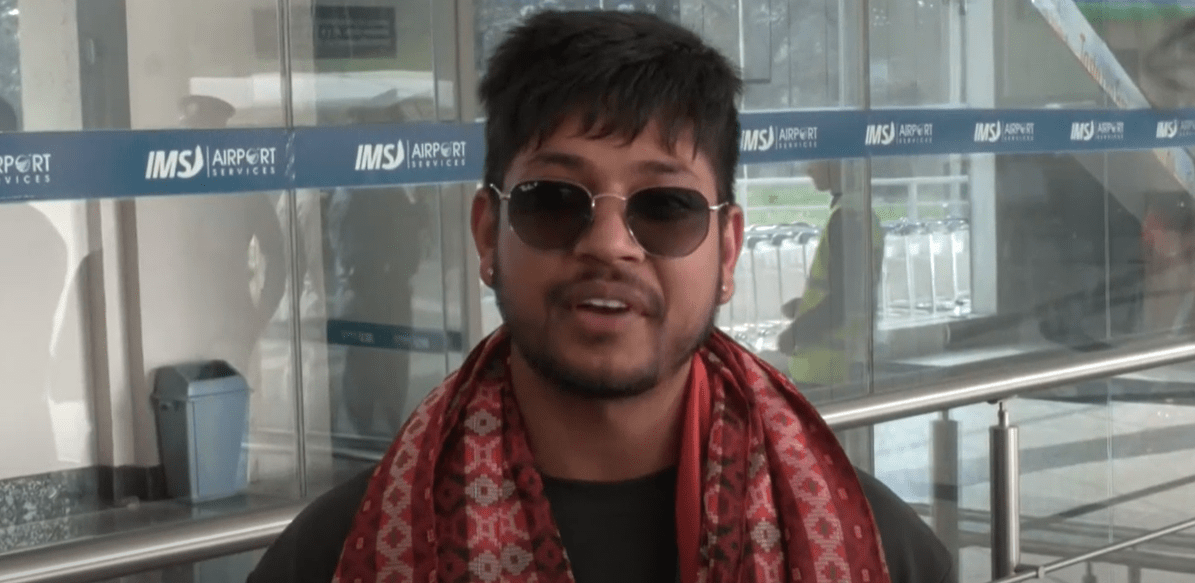 सन्दीप स्वदेश  फर्किए