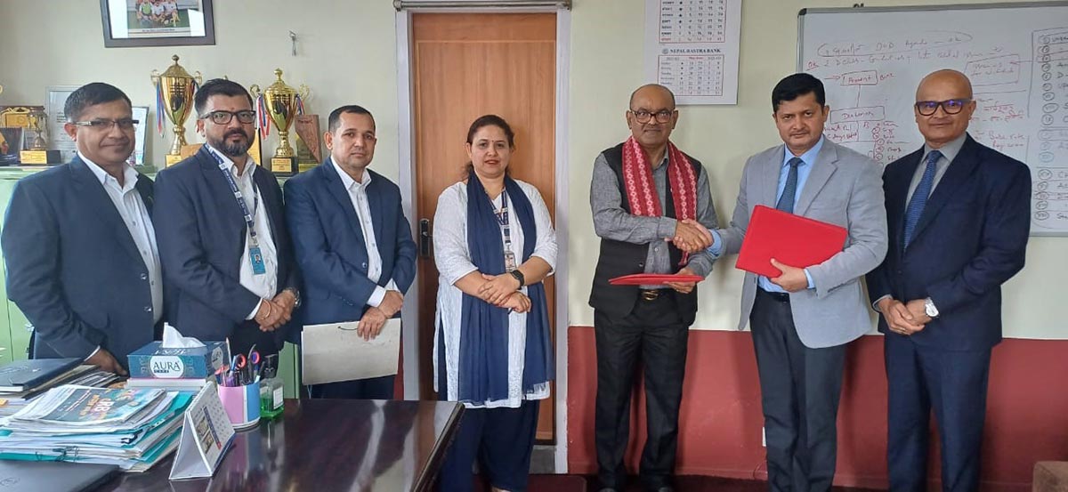 समृद्धि फाइनान्सका नवनियुक्त अध्यक्षद्वारा सपथ ग्रहण