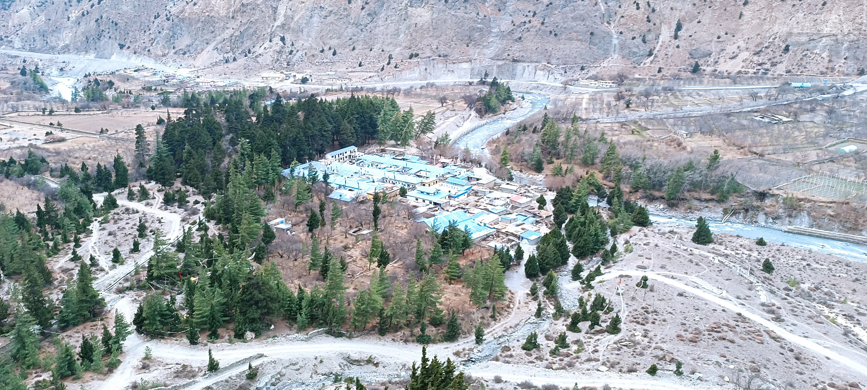 तिब्बतीयन क्याम्प (तस्बिर)