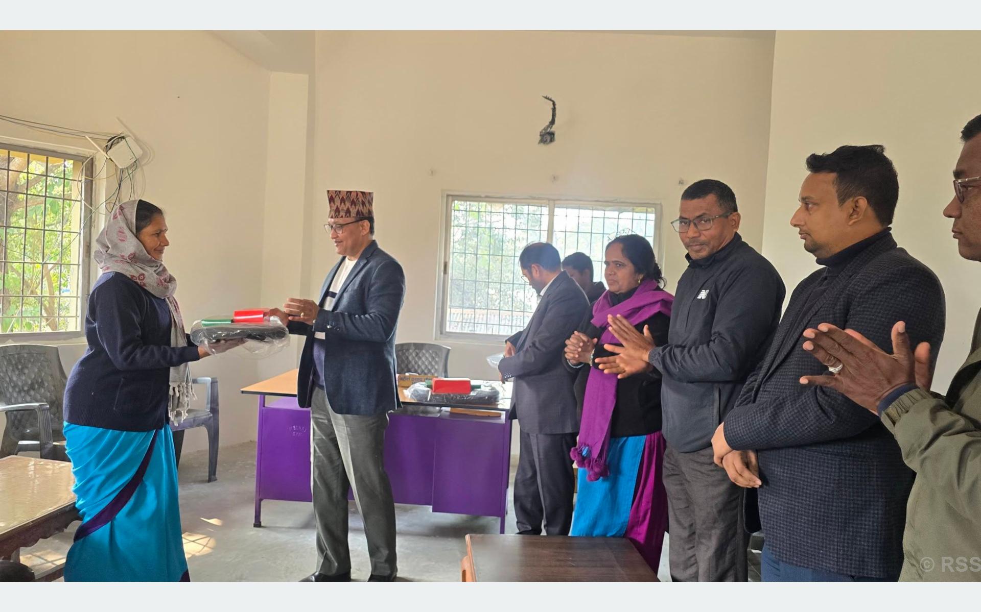 लहान नगरपालिकाद्वारा घरदैलो मातृ-शिशु स्वास्थ्य अभियान सुरु
