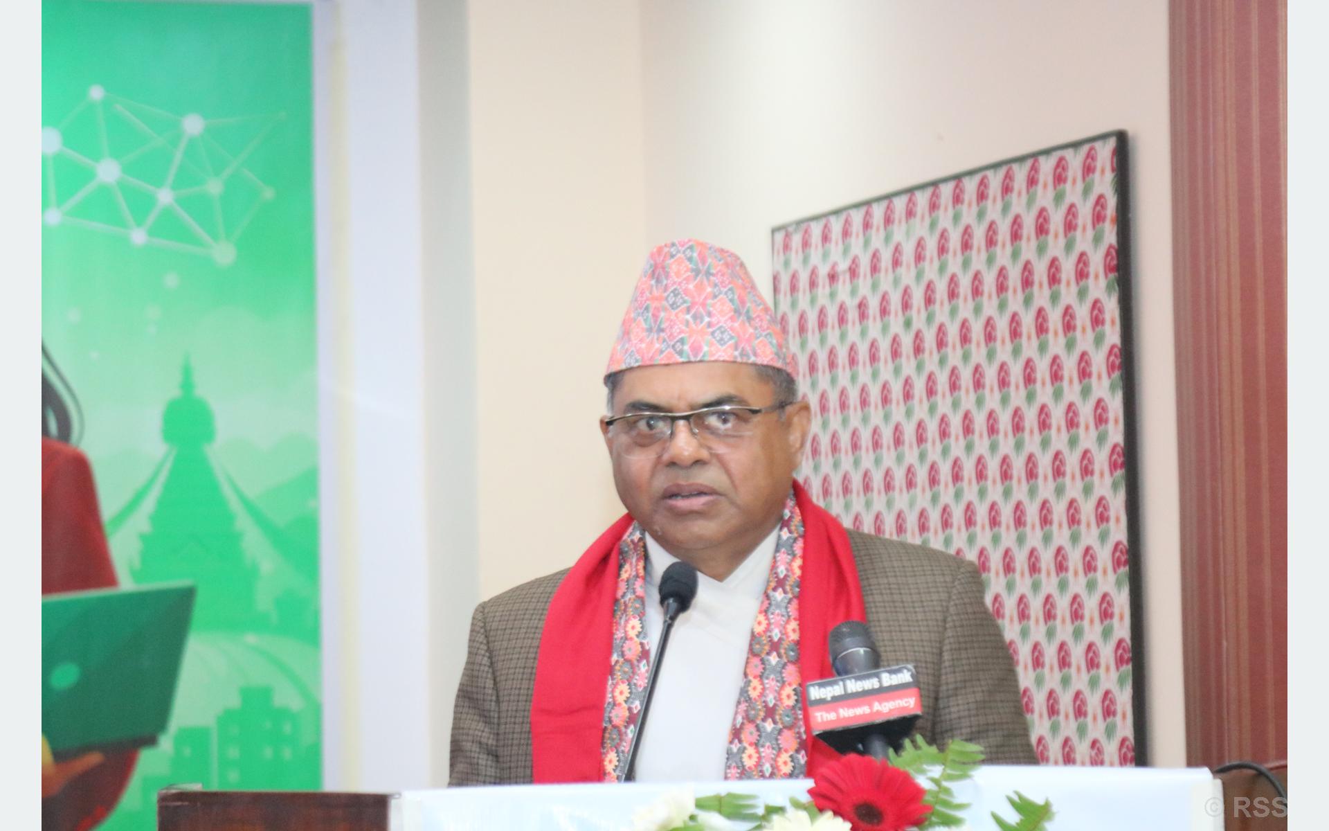 महिलामैत्री नीतिका कागजमा मात्र सीमित नरही व्यवहारमा कार्यान्वयन हुनुपर्छः मन्त्री सिन्हा