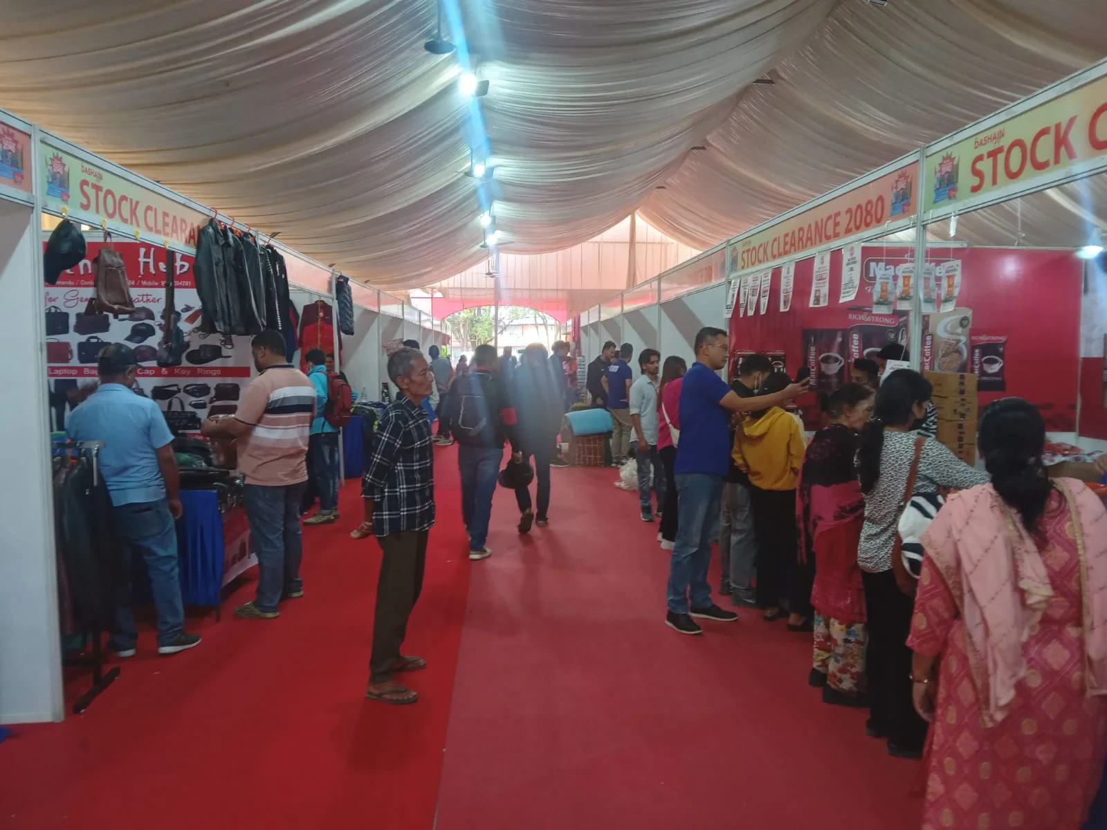 भृकुटीमण्डपमा छैटौँ संस्करणको स्टक क्लियरेन्स मेला ‘ग्राण्ड सेल’ सुरु