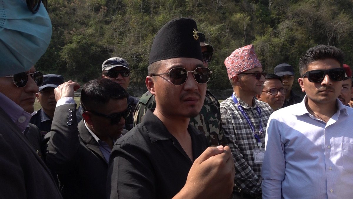 गृहमन्त्री गुरुङले दिए राजीनामा