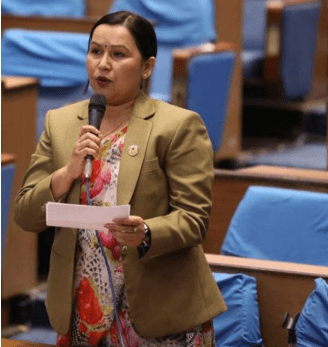 सोविता गौतमको प्रतिवाद गर्दै सुनिता बरालले भनिन्– नेपाली भाषा सिकाउन हामी तयार छौं