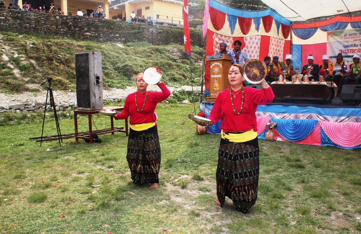 थाली नाच