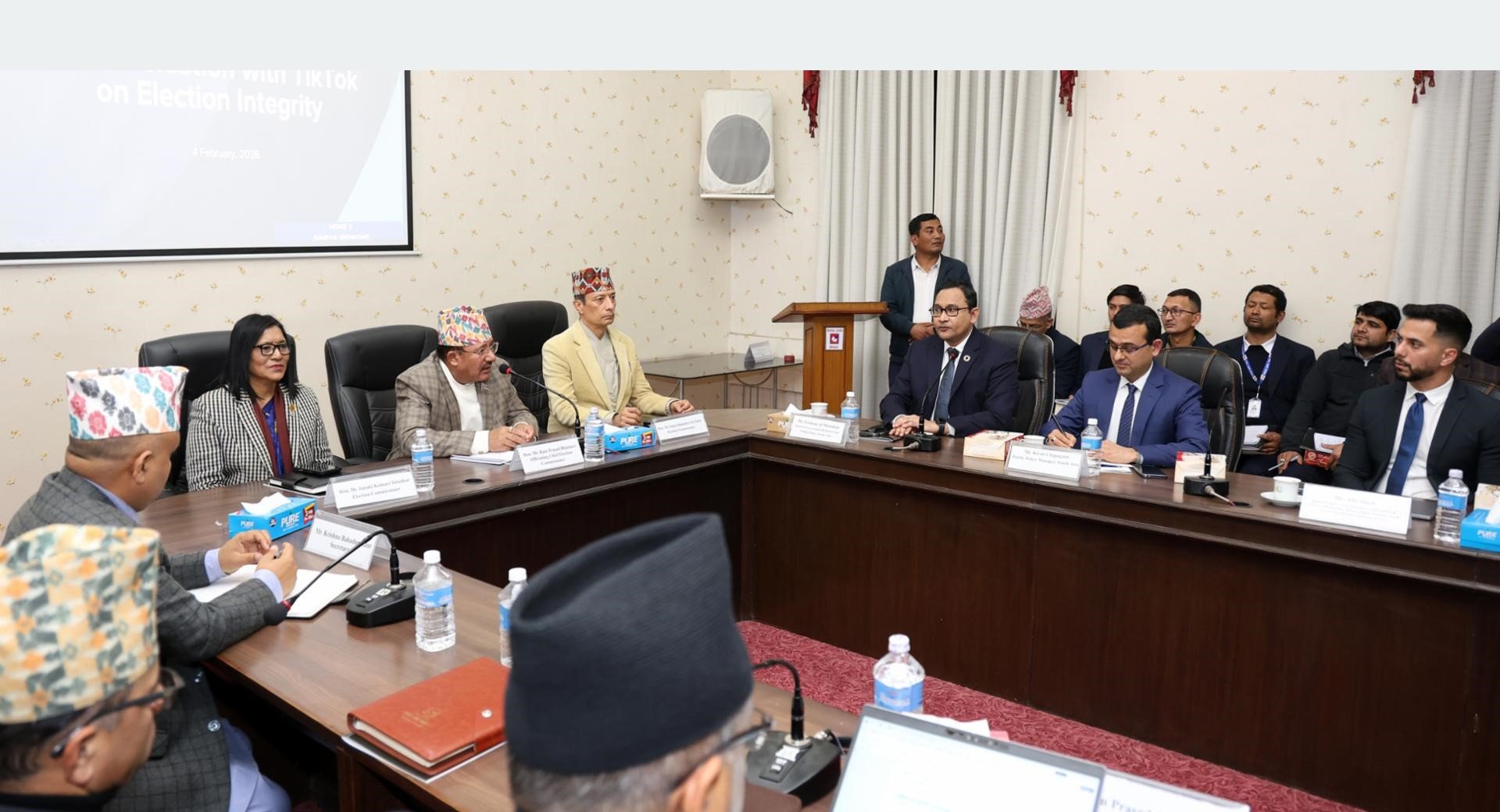 निर्वाचनमा हुने प्रविधिको दुरुपयोग रोक्न आयोग र टिकटक प्रतिनिधिबीच समझदारी
