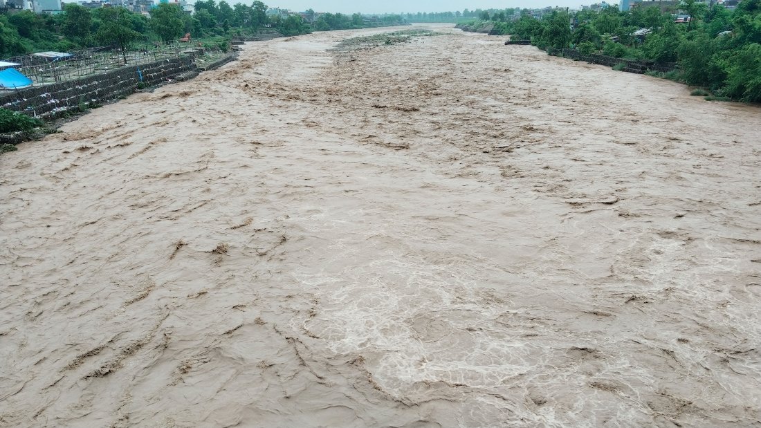 आज देशभरका यी नदीमा बाढीको जोखिम, सतर्कता अपनाउन आग्रह