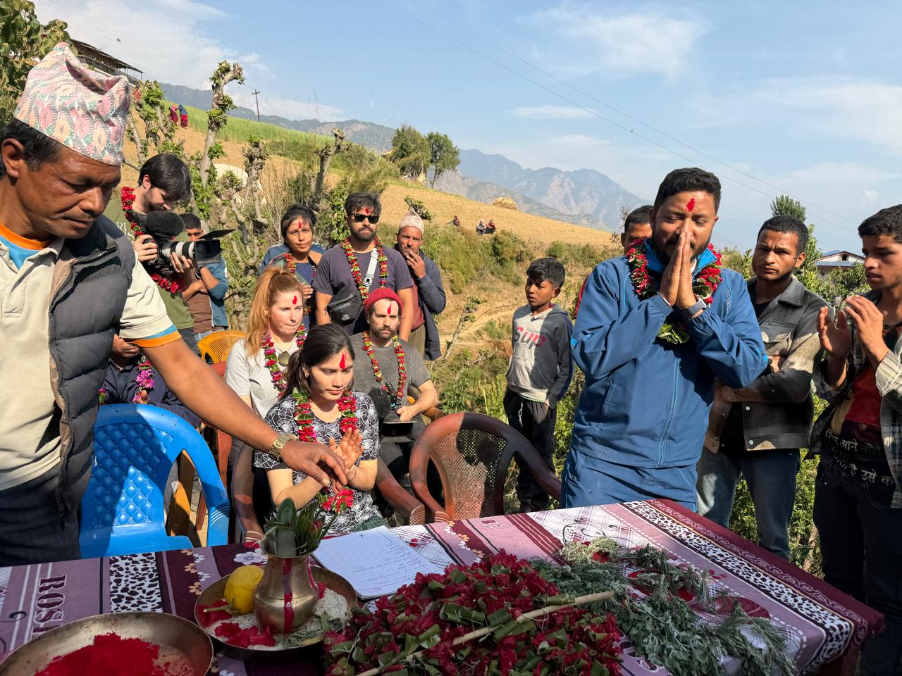 भारतमा चार वर्षदेखि बन्धक बनाइएकी रुकुमेली युवतीको उद्धार: घर आइपुग्दा गाउँभरि खुसीयाली