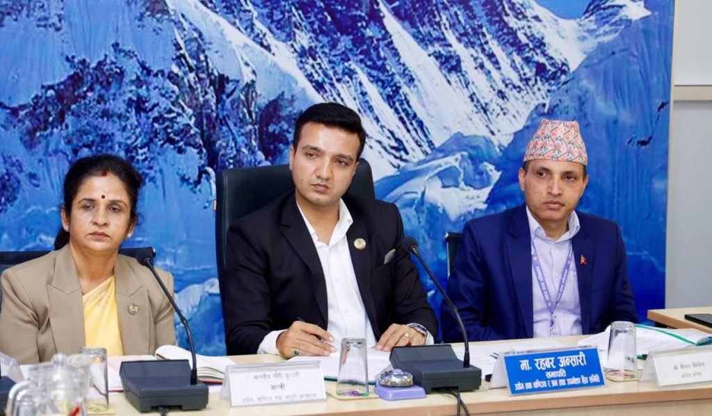 ९५ बाट १२० रुपैयाँ पुग्यो चिनीको मूल्य, संसदीय समिति बैठक स्थगित