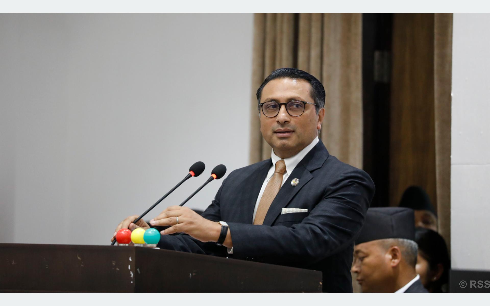 नेपालको अर्थतन्त्र ६६ खर्ब पुग्ने प्रक्षेपण, प्रतिव्यक्ति आय एक हजार पाँच सय ३५ डलर