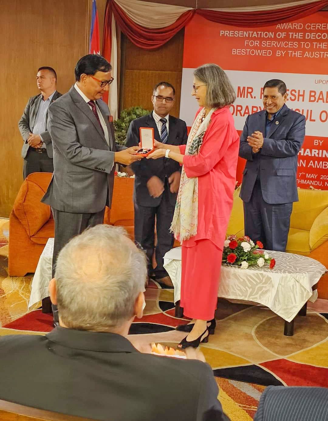 राजेशबाबुलाई अस्ट्रियाका राष्ट्रपतिबाट विभूषण