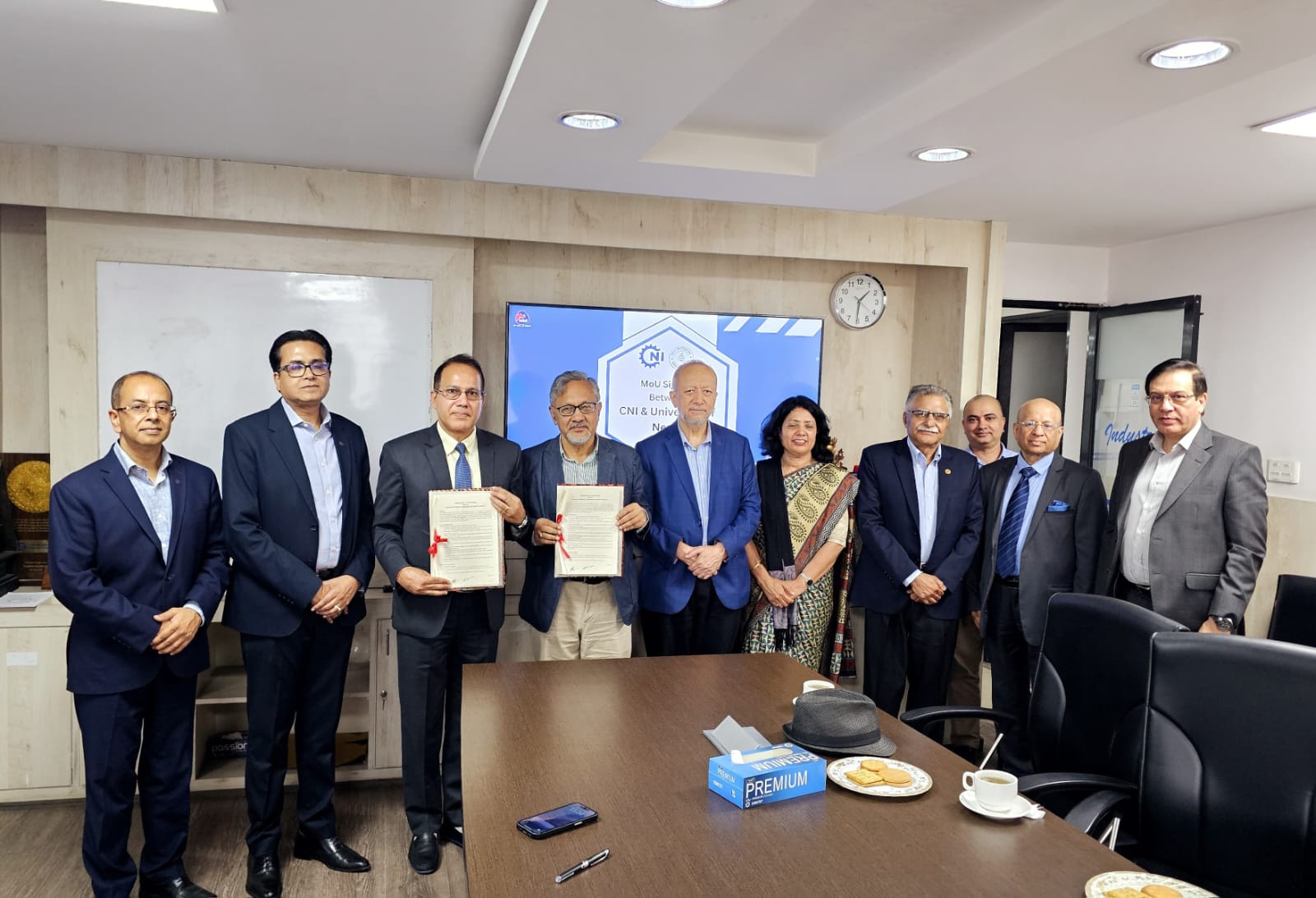 शिक्षा र उद्योगलाई जोड्नका लागि उद्योग परिसंघ र नेपाल विश्वविद्यालयबीच सम्झौता