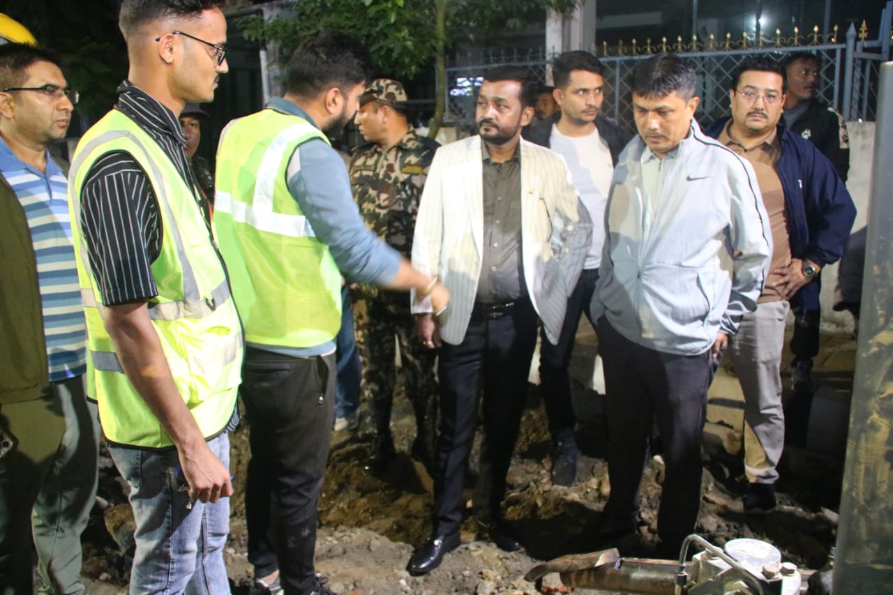 मन्त्री यादवद्धारा मेलम्ची खानेपानी आपूर्ति प्रणालीको निरीक्षण