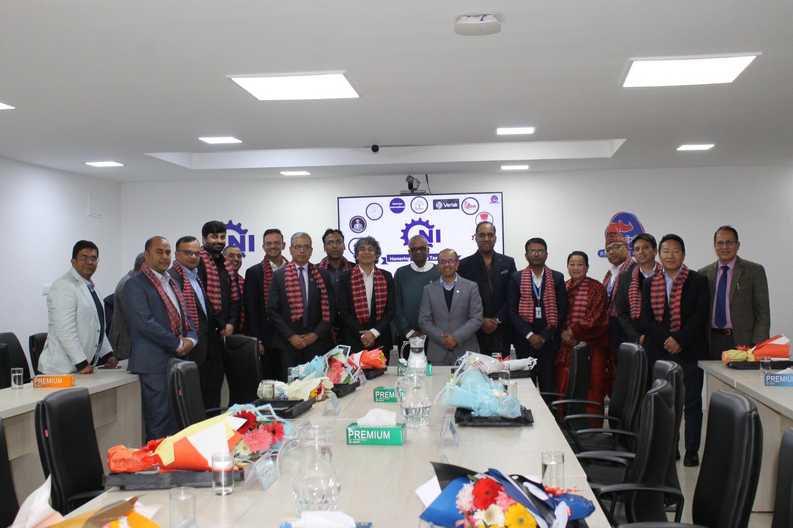 नेपाल उद्योग परिसंघद्वारा सर्वोत्कृष्ट करदाताहरु सम्मानित