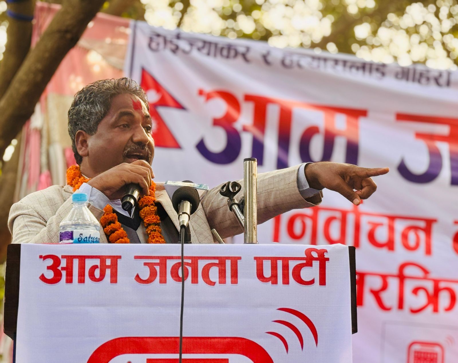 अहिलेको चुनाव फेक र रियलको लडाईं हो, जनताले फेकहरुलाई हराउनैपर्छः प्रभु साह