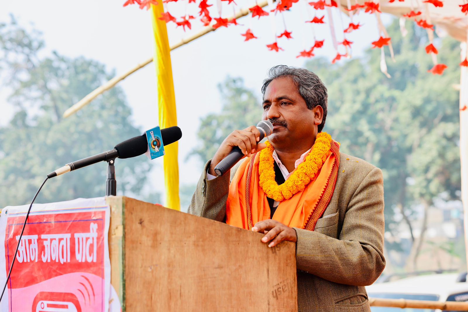 प्रधानमन्त्री कार्कीलाई प्रभु साहको प्रश्न– तपाईंको सरकार भन्दा बढी म्याद जाँचबुझ आयोगलाई किन ?