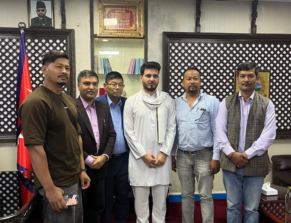 रसुवा जोड्न नुवाकोटको फलाँखुमा ७५ मिटर लामो बेलीब्रिज बनाइँदै